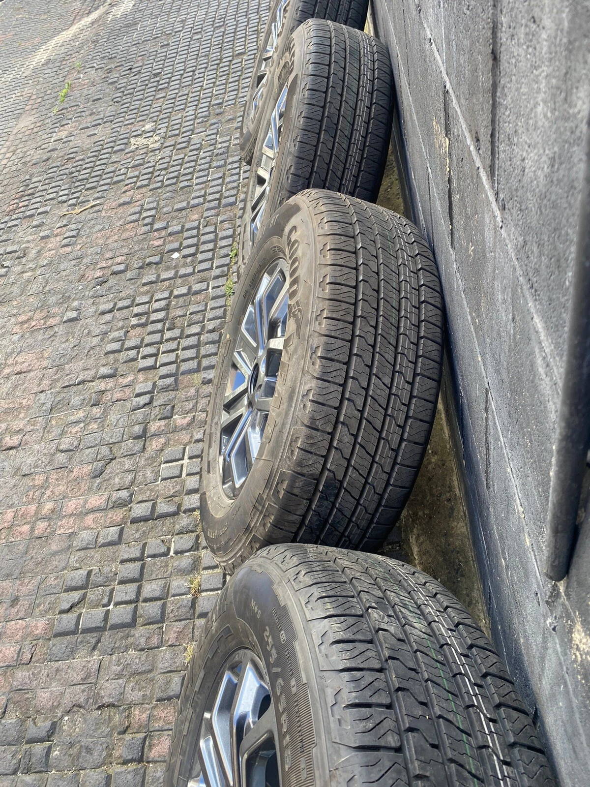 s l1600 (60) s l1600 (60)