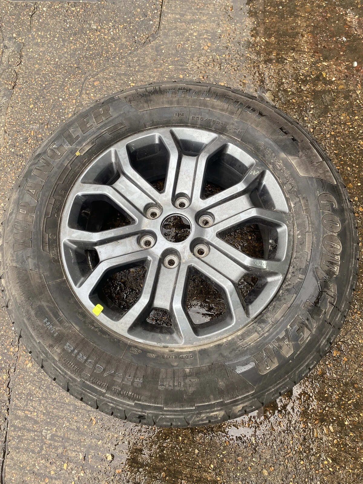 s l1600 (61) s l1600 (61)